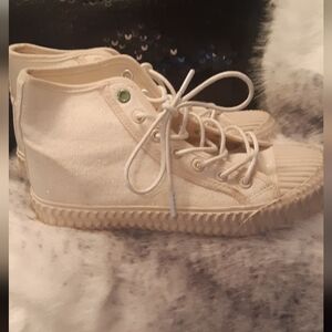 Women's Seven 7 Cream Sparkley High-Top Athletic Shoes. Size 8.